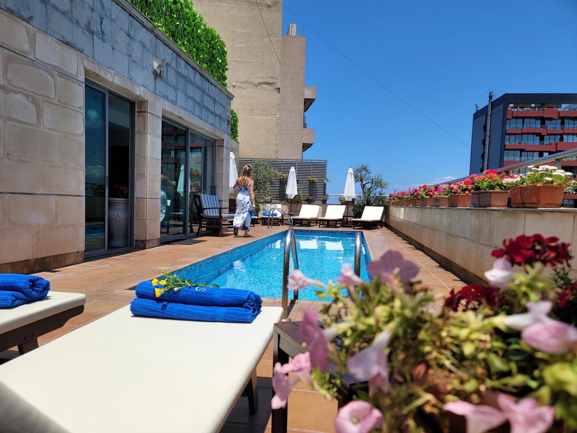 Sky Suites Beirut Exterior foto